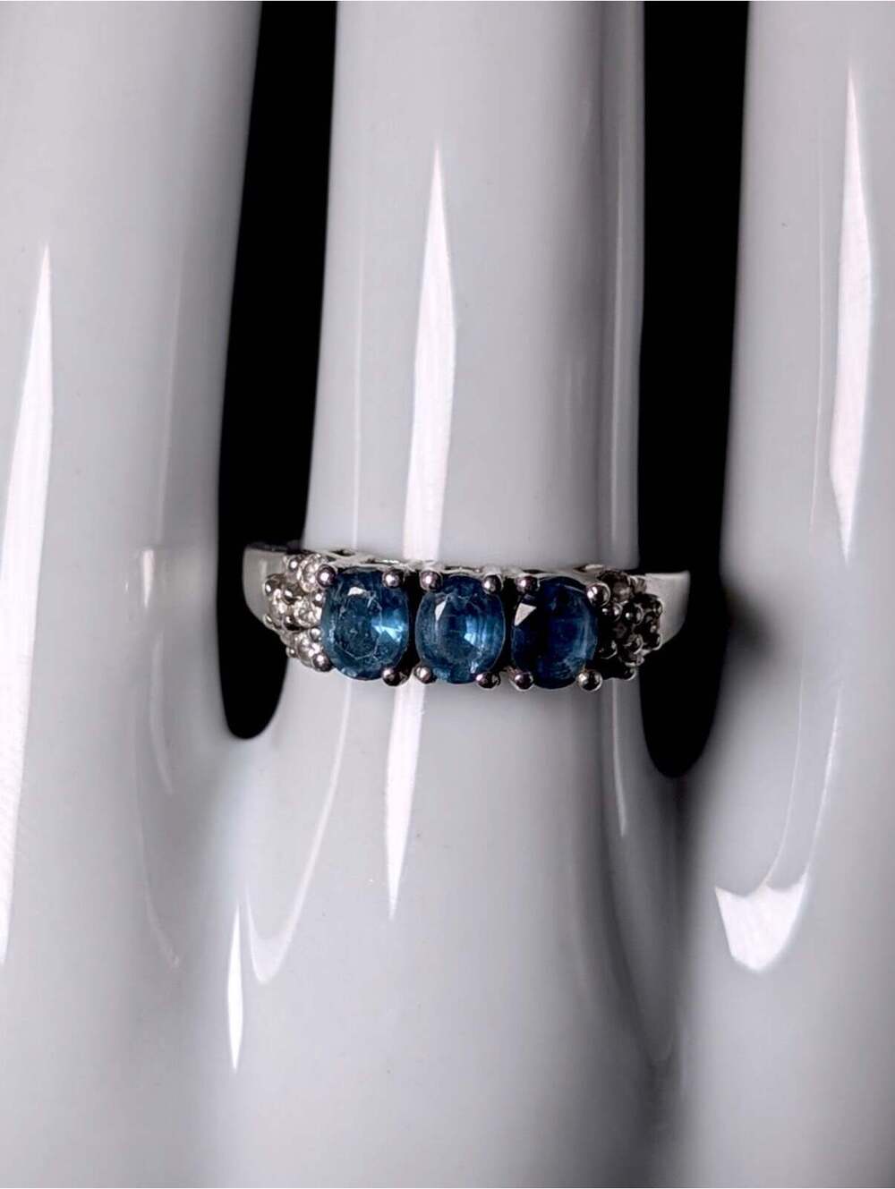 Vintage 3 Stone Genuine Blue Sapphire and White Topaz Band Sterling Silver Ring
